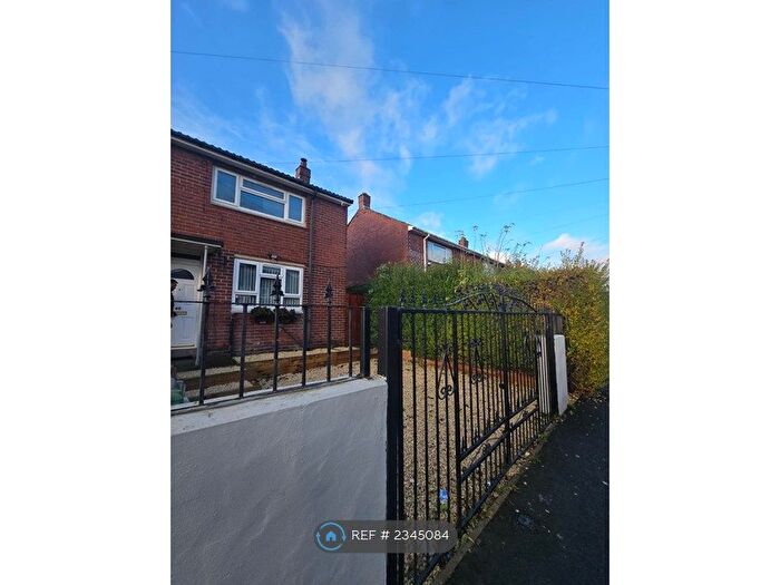 2 Bedroom Terraced House To Rent In Rydal Crescent, Morley, Leeds, LS27