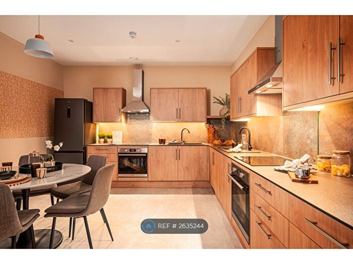 Studio To Rent In Wakefield, Wakefield, WF1