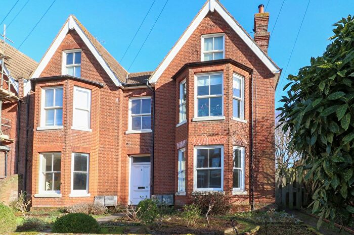1 Bedroom Flat To Rent In Ethelbert Road, Canterbury, CT1