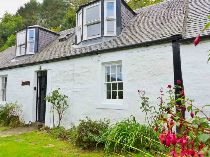 3 Bedroom Cottage For Sale In Hazelbank, Lochranza, KA27