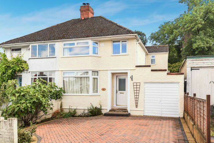 4 Bedroom Property To Rent In Netherwoods Road, Risinghurst, OX3