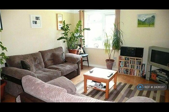 2 Bedroom Flat To Rent In Green Park Road, Southampton, SO16