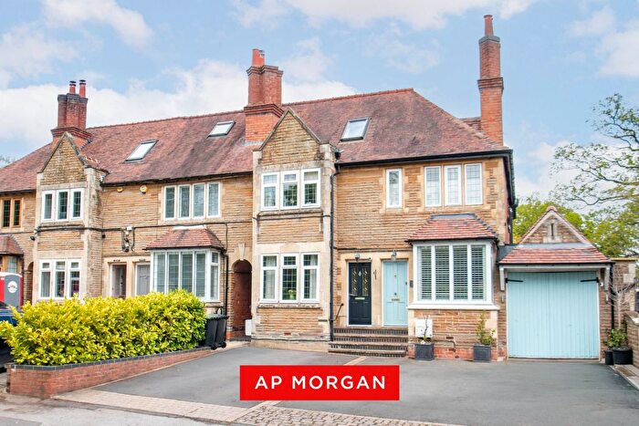 4 Bedroom Terraced House For Sale In Sandhills Green, Alvechurch, Birmingham, Worcestershire, B48