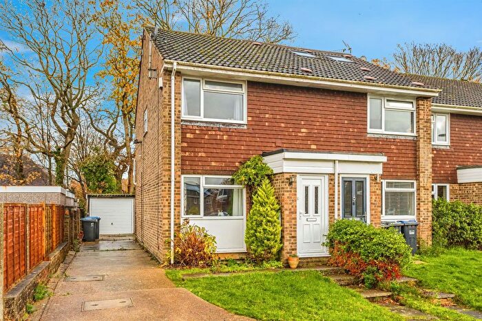2 Bedroom End Terrace House For Sale In Burners Close, Burgess Hill, RH15