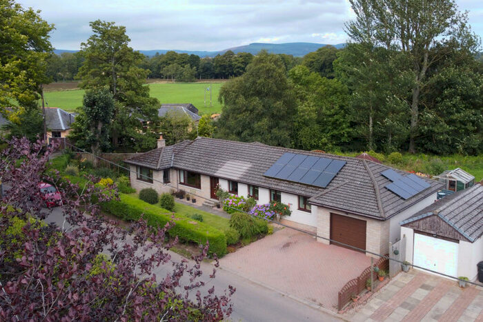 4 Bedroom Detached Bungalow For Sale In Burnside Road, Fettercairn, AB30
