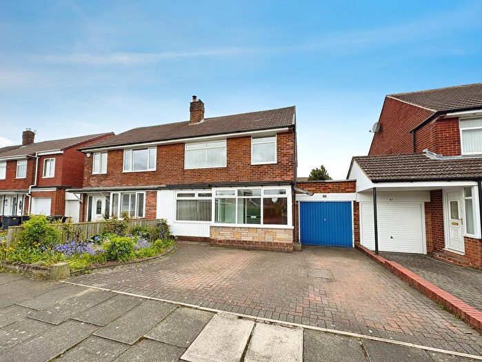3 Bedroom Semi Detached House For Sale In Weardale Avenue, Newcastle Upon Tyne, NE12