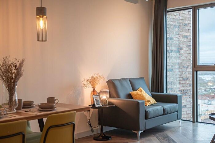 1 Bedroom Apartment To Rent In Ancoats Gardens, Bendix Street, Manchester, Greater Manchester, M4