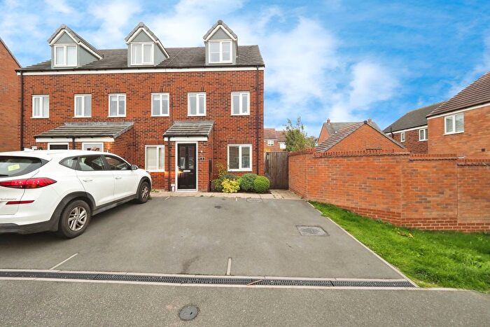 3 Bedroom End Terrace House For Sale In Elka Road, Ilkeston, DE7