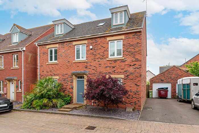 5 Bedroom Detached House For Sale In Ripley Road, Broughton, Milton Keynes, Buckinghamshire, MK10