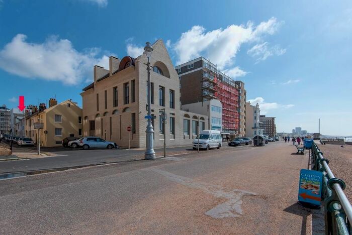 3 Bedroom Terraced House To Rent In Sussex Road, Hove, BN3