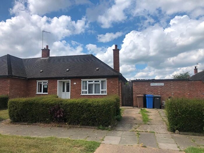 2 Bedroom Semi Detached Bungalow To Rent In Wren Avenue, Ipswich, IP2