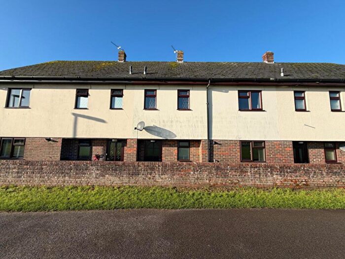 3 Bedroom Terraced House To Rent In Frampton Place, Ringwood, BH24