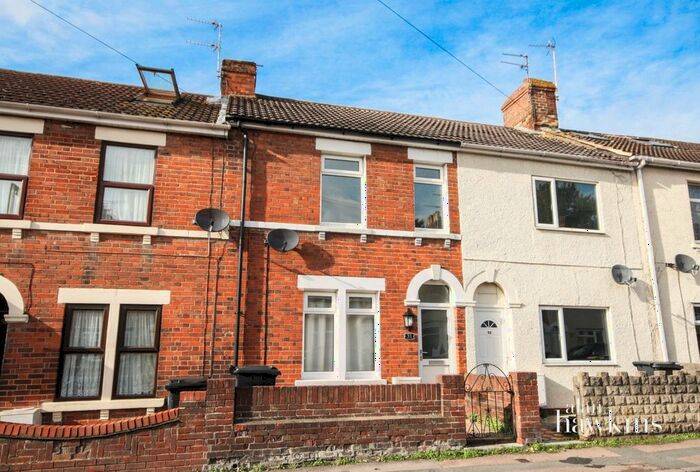 3 Bedroom Terraced House To Rent In Jennings Street, Rodbourne, SN2