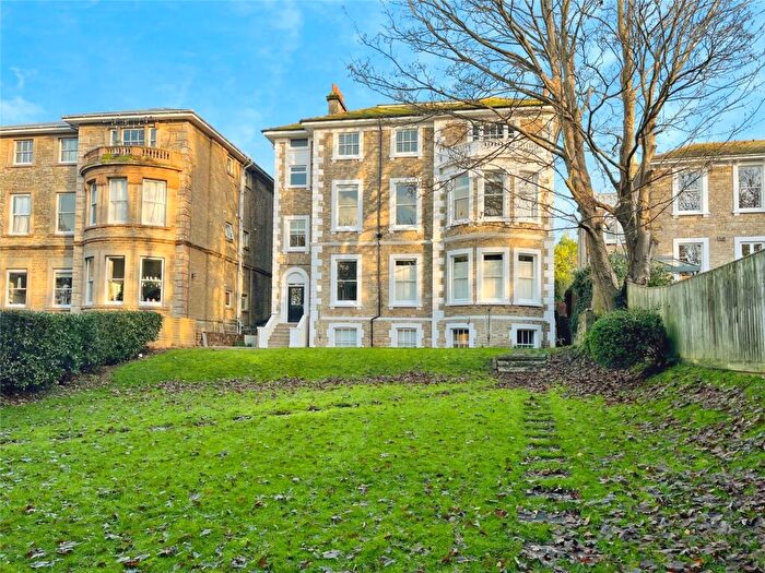 2 Bedroom House To Rent In East Hill Road, Ryde, Isle Of Wight, PO33