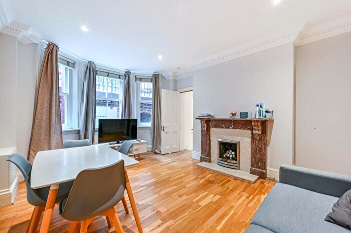 2 Bedroom Flat To Rent In Transept Street, Marylebone, London, NW1