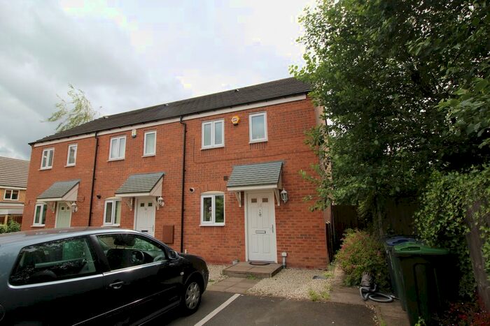 2 Bedroom Detached House To Rent In Jonah Drive, Tipton, West Midlands, DY4