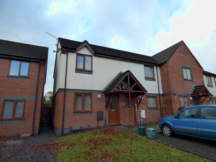 2 Bedroom Property To Rent In Burgess Meadows, Johnstown, Carmarthen, SA31