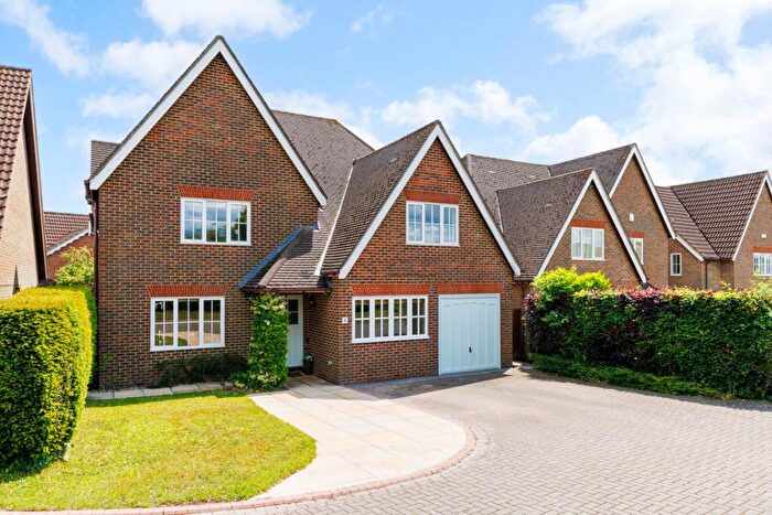 5 Bedroom Detached House For Sale In Wansdyke Road, Great Bedwyn, Marlborough, SN8