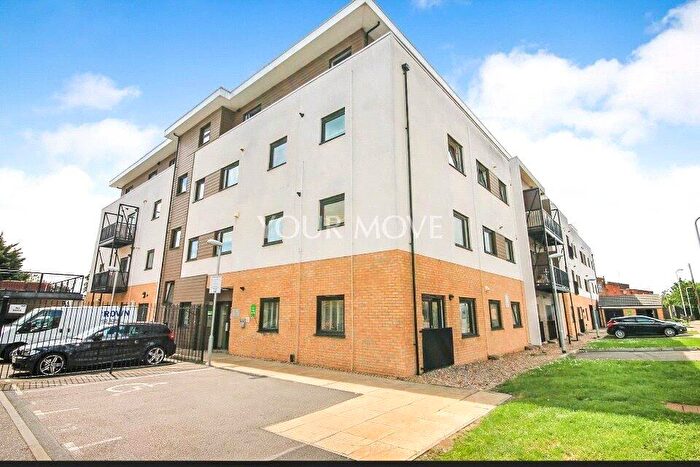 2 Bedroom Flat For Sale In Autumn Court, Spring Gardens, Romford, Havering, RM7