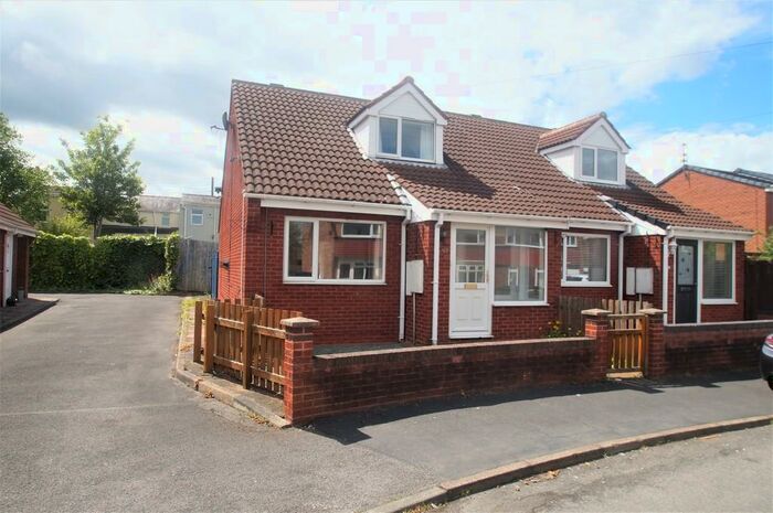 2 Bedroom Semi-Detached House To Rent In Grinstead Way, Carrville, DH1