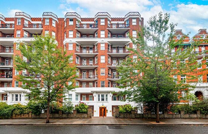 2 Bedroom Apartment To Rent In Neville Court, Abbey Road, St Johns Wood, NW8