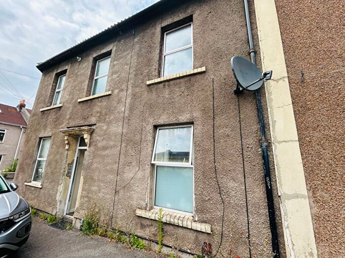 1 Bedroom Studio To Rent In Hinton Road, Easton, Bristol, BS5