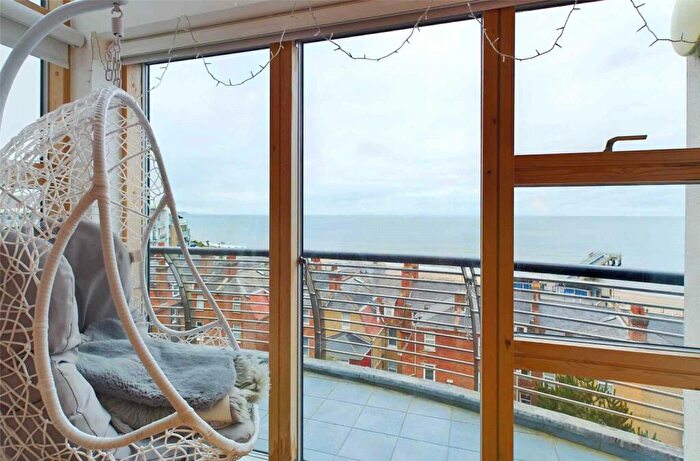 3 Bedroom Apartment For Sale In The Litzo, - Boscombe Spa Road, Bournemouth, BH5