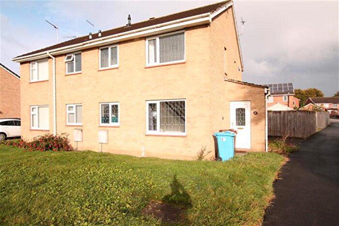 1 Bedroom Terraced House To Rent In The Queensway, HU6