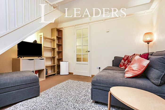 2 Bedroom Property To Rent In Hamsterly Park, Northampton, Northamptonshire, NN3