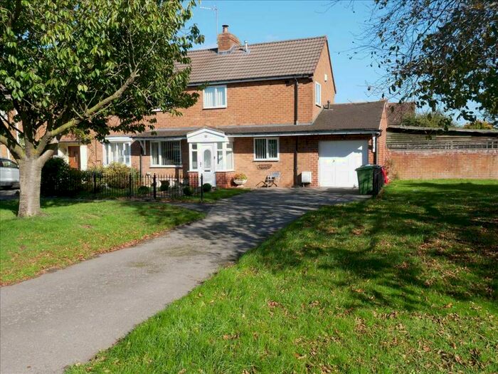 3 Bedroom Semi-Detached House For Sale In The Green, Shustoke, B46