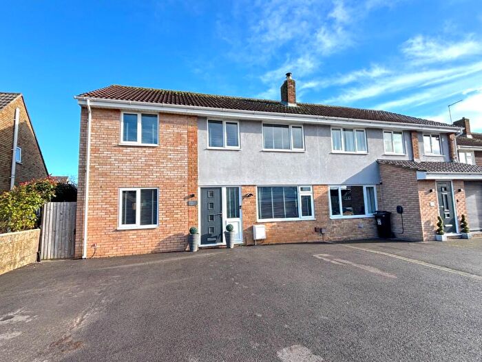 4 Bedroom Semi Detached House For Sale In Waterside Way, Westfield, Radstock, BA3
