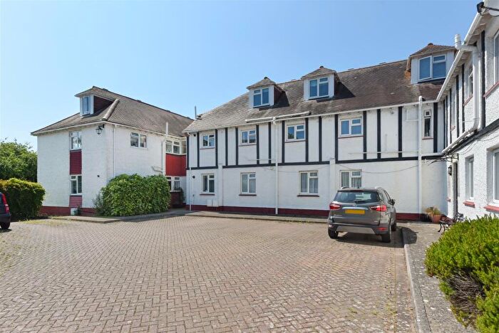 2 Bedroom Apartment To Rent In Queens Road, Tankerton, Whitstable, CT5