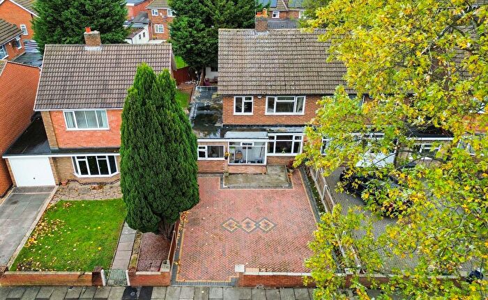 4 Bedroom Semi Detached House For Sale In Chiltern Green, West Knighton, Leicester, LE2