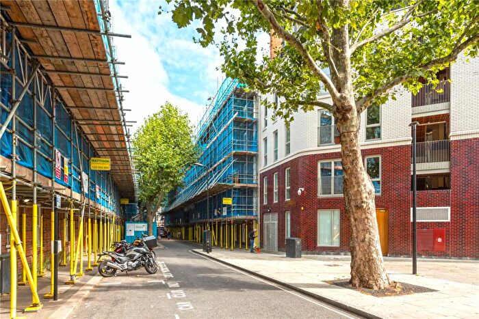 2 Bedroom Apartment To Rent In Bourne Estate, Portpool Lane, London, EC1N
