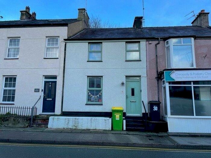 2 Bedroom Terraced House To Rent In High Street, Menai Bridge, Isle Of Anglesey, LL59