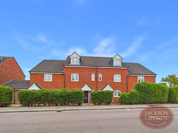 3 Bedroom Terraced House For Sale In St. Crispin Drive, Northampton, NN5