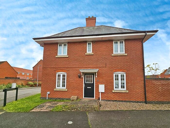 3 Bedroom Detached House To Rent In Thistle Drive Desborough, Northants, NN14