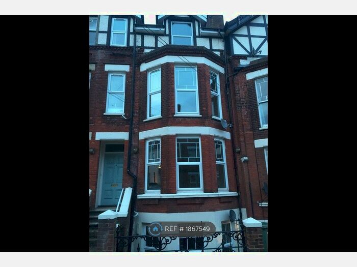 1 Bedroom Flat To Rent In Lime Hill Road, Tunbridge Wells, TN1