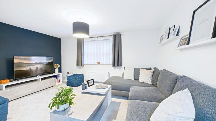 2 Bedroom Apartment For Sale In Mallard Chase, Hatfield, Doncaster, South Yorkshire, DN7