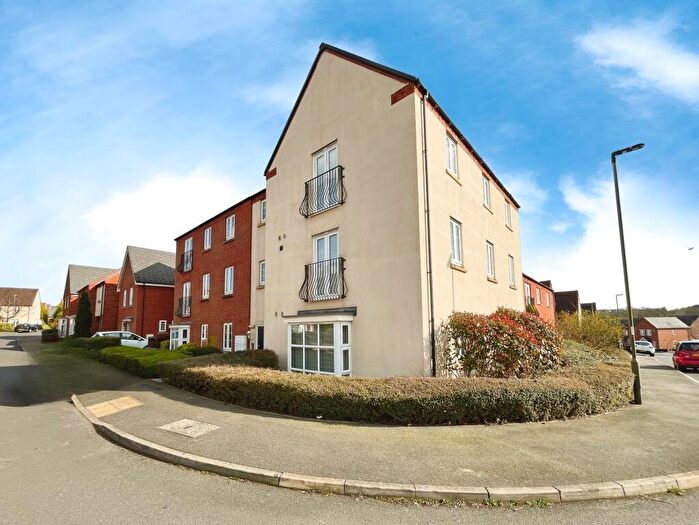 2 Bedroom Flat To Rent In Westminster Drive, Swadlincote, DE11