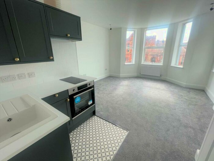 Studio To Rent In Salisbury Road, Worthing, West Sussex, BN11