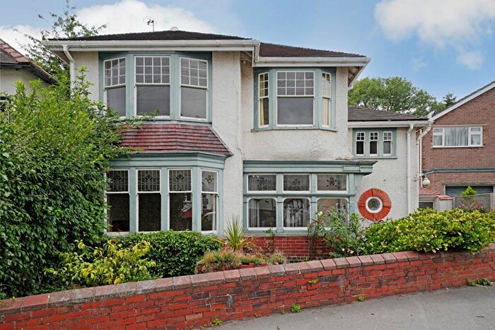 4 Bedroom Detached House For Sale In Meadow Grove Road, Totley, Sheffield, South Yorkshire, S17