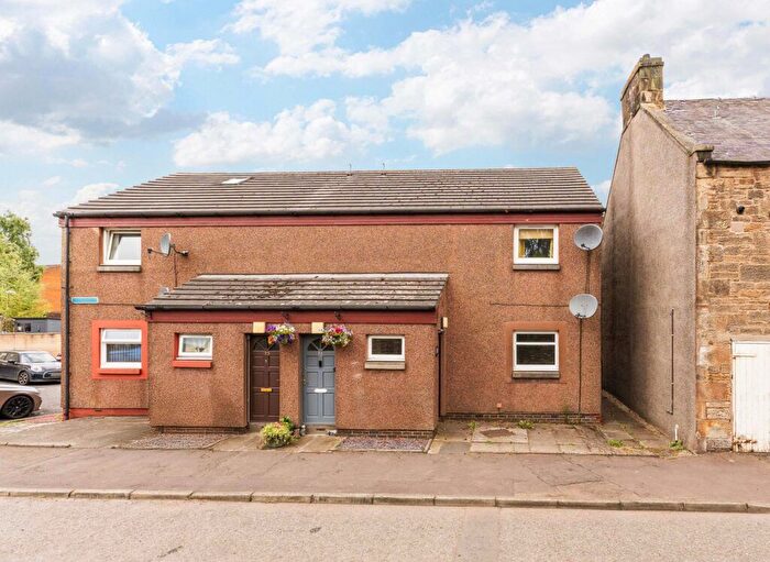 1 Bedroom Flat For Sale In Kirkgate, West Calder, West Lothian, EH55