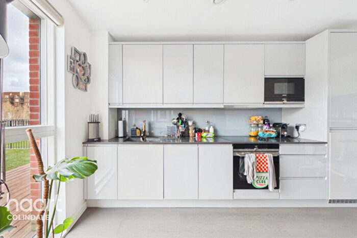 1 Bedroom Apartment For Sale In Serenity House, Lismore Boulevard, NW9