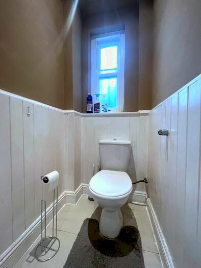 2 Bedroom Flat To Rent In Alexandra Court, Maida Vale, W9