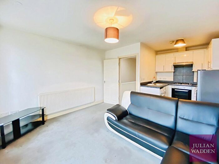 1 Bedroom Flat To Rent In Gorton Road, Reddish, Stockport, SK5