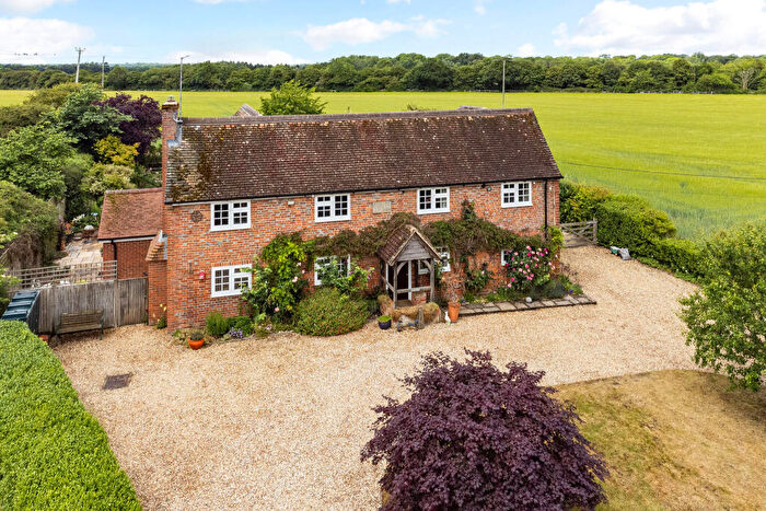 4 Bedroom Detached House For Sale In Welford Road, Newbury, RG20