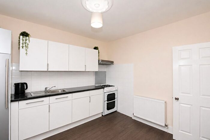 2 Bedroom Terraced House To Rent In Bingley Road, London, E16