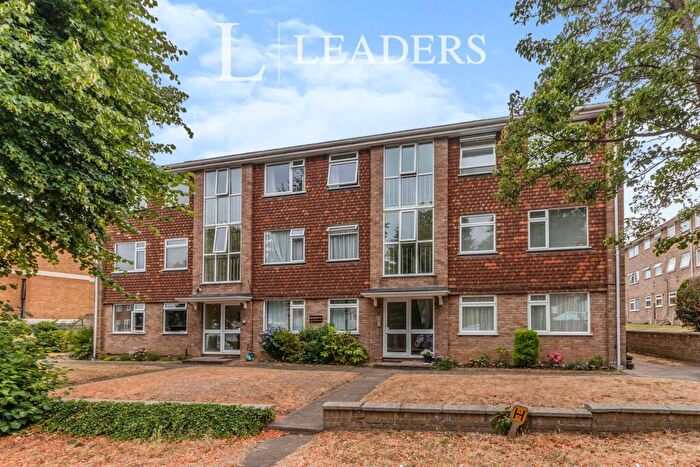 1 Bedroom Flat To Rent In Braemar Court, St. James Road, SM1