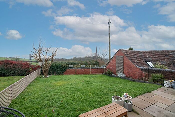 2 Bedroom Barn Conversion To Rent In Priory Road, Dodford, B61